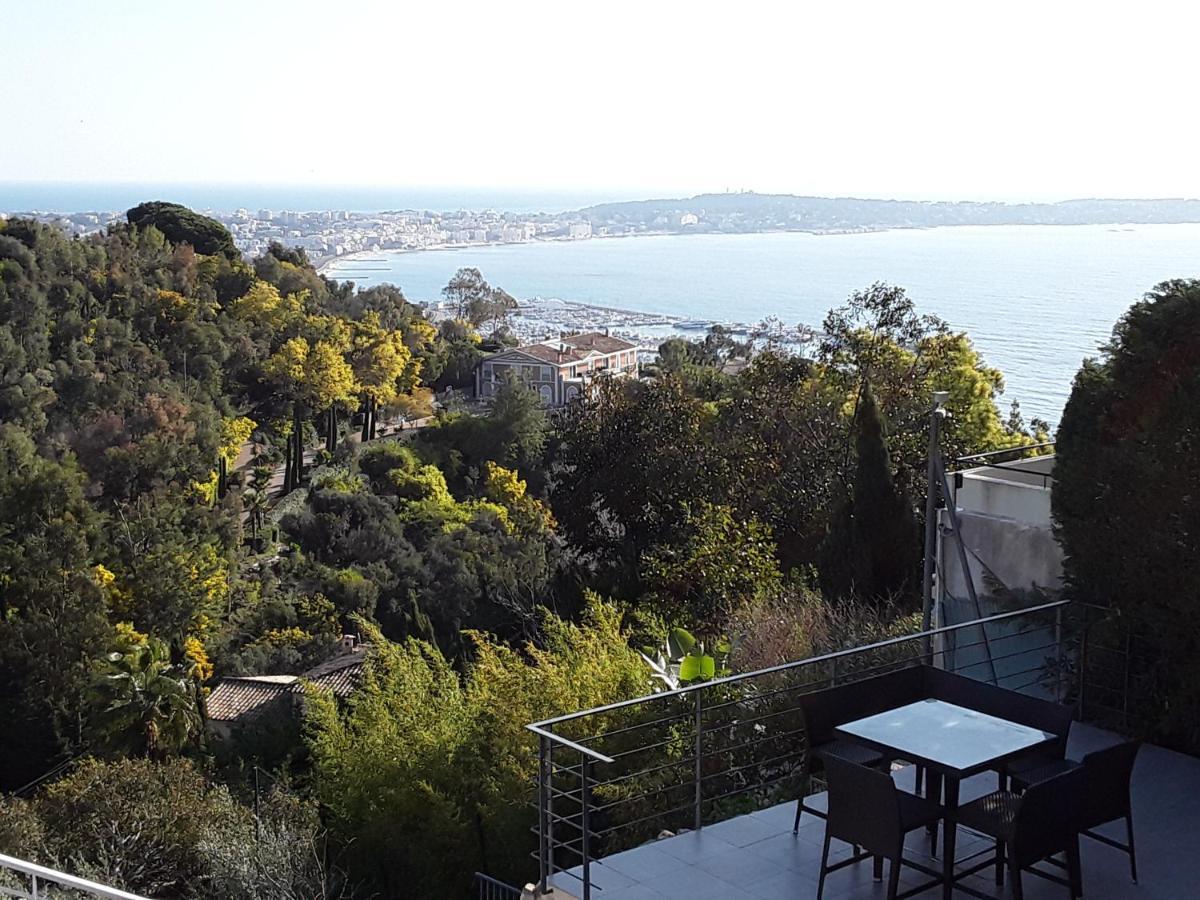 Villa Alamp#Supercannes #Golfejuan #Cannes #Mediterraneanpanoramicview #Piscine #Rooftop # Verymodern #Openliving #Closebeach #Closecapantibes Vallauris Buitenkant foto